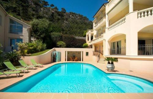 Villefranche-sur-Mer Apartment | La NONETE