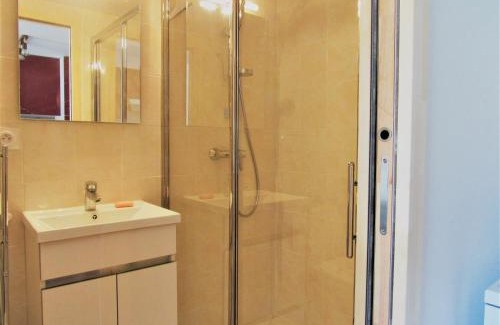 Frontignan House | LA ORANA