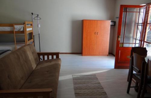 Beaufort West House | La Paix Guesthouse