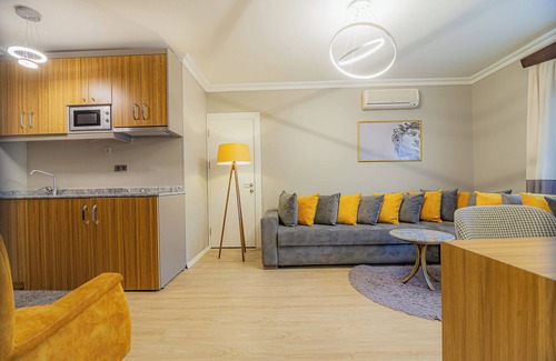 Mecidiyekoy Apartment | la palace