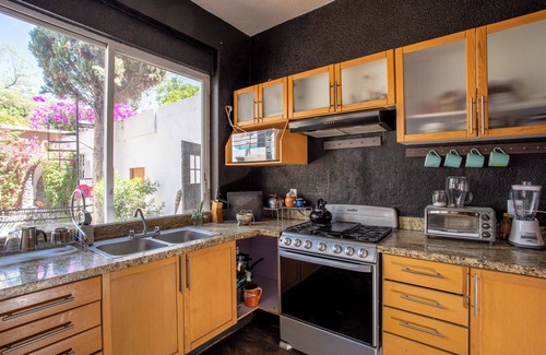 Lafayette Hotel | La Paz & Love Hostel