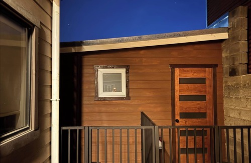 Punta Arenas Cabin | La Pequeña Morada, central cabin.