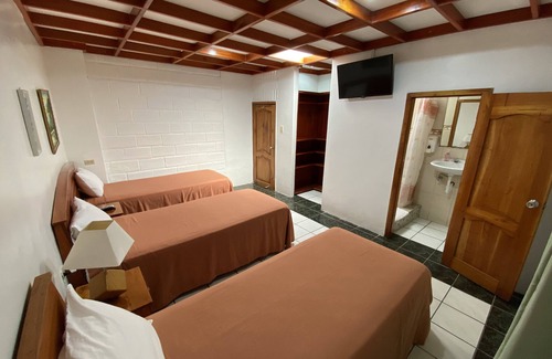 Bahia de la Academia Bed & Breakfast | La Peregrina Bed & Breakfast