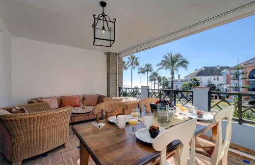 Bahia de Casares Apartment | LA PERLA DE LA BAHIA PRIMERA LINEA