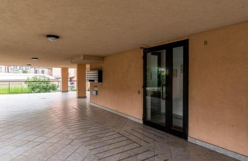 Albate Apartment | La Perla di Como