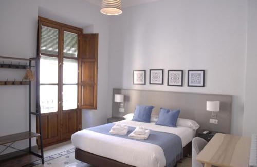 Centro - Sagrario Hotel | La Perla Granada Suites