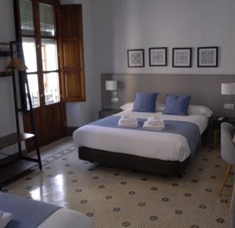 Centro - Sagrario Hotel | La Perla Granada Suites