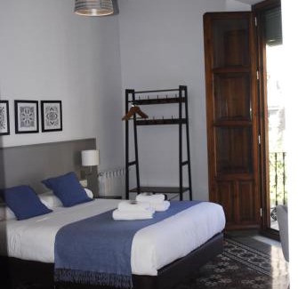 Centro - Sagrario Hotel | La Perla Granada Suites