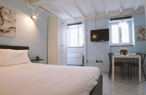 Parma City Centre Apartment | La Perla