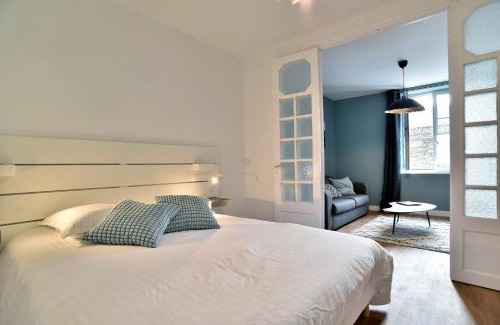 Cancale Apartment | La Perlezen - Appt pour 4 à 100m de la plage