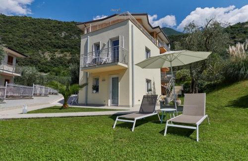 Malcesine Apartment | La Pervinca Apartments