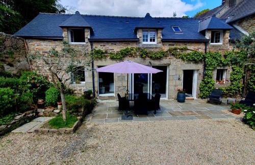 Pont-Aven House | La Petite Cour