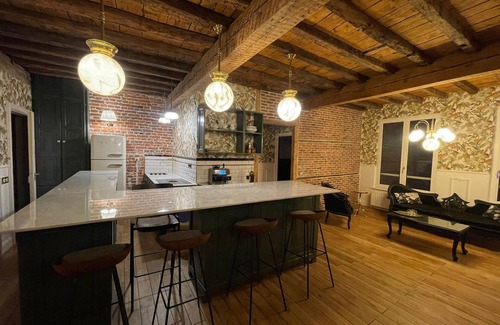 Quartier Saint-Gery - Sint-Gorikswijk Apartment | La Petite Foret | Art Deco Apartment in Brussels' Historic City Centre