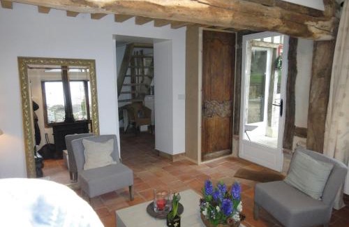 Gonneville-sur-Honfleur House | La Petite Chaumière