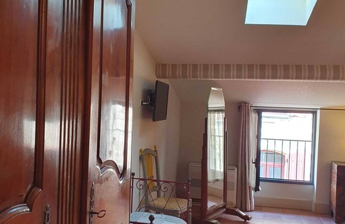 Uzes House | La Petite Hostellerie