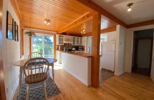 Isle aux Coudres House | La petite maison sur l'Isle
