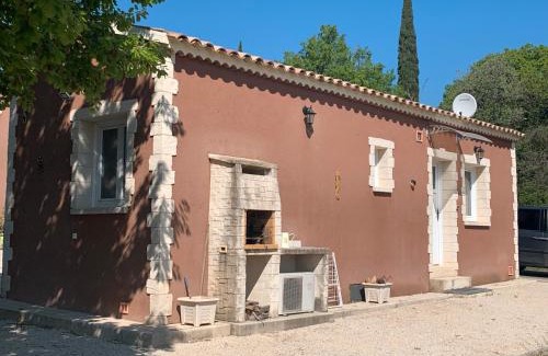 Gaujac House | La Petite Maison dans la Vigne