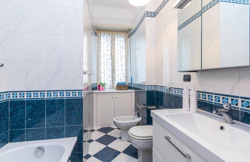 Vittoria Apartment | La Petite Maison Rouge by Wonderful Italy