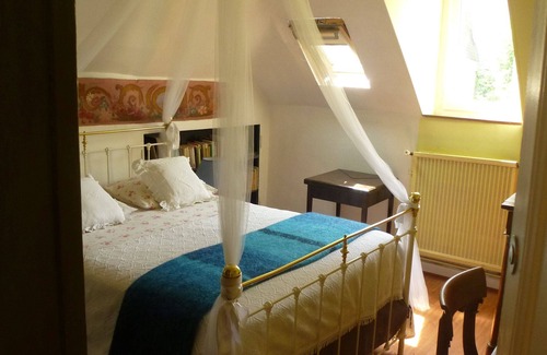 Amboise House | La Petite Vigne