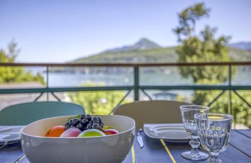 Duingt Apartment | La plage privee du lac
