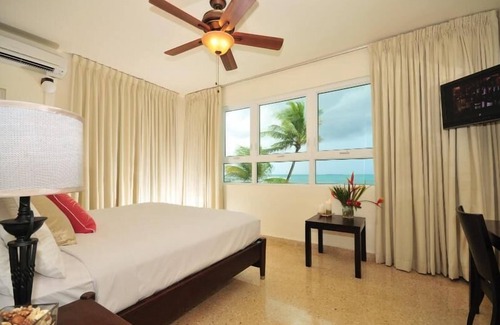 Isla Verde Hotel | La Playita