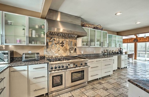 La Porte Cabin | La Porte Cabin with Sauna, Decks & Fire Pit!