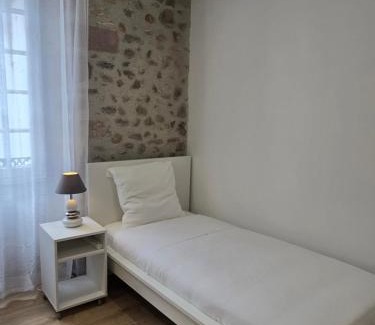 La Celle-sous-Gouzon Apartment | La Porte du Chemin