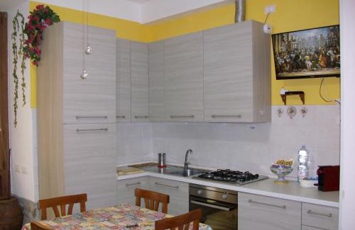 Tuoro sul Trasimeno House | La Poventa Wi-Fi e parcheggio in centro