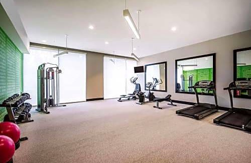 Clifton Park Hotel | La Quinta by Wyndham Clifton Park