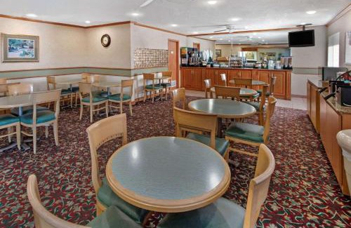 Albuquerque Hotel | La Quinta by Wyndham Albuquerque Journal Ctr NW