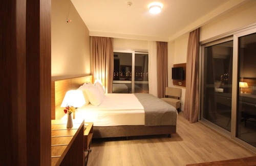 Cesme Hotel | La Quinta by Wyndham Cesme