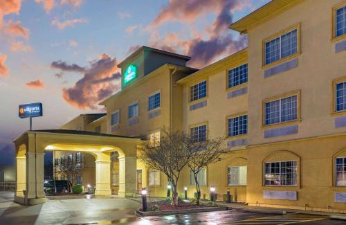 Fort Smith Hotel | La Quinta by Wyndham Fort Smith