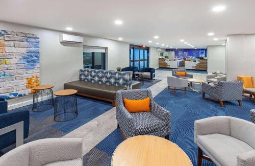 Donelson Hotel | La Quinta by Wyndham Nashville Airport