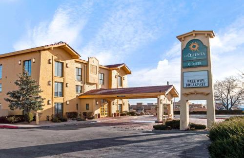 Southside Hotel | La Quinta Inn by Wyndham Santa Fe