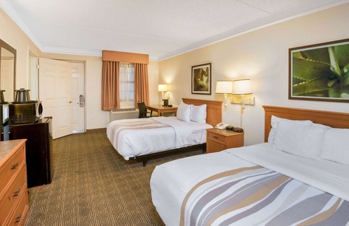 Downtown San Antonio Hotel | La Quinta Inn by Wyndham San Antonio Market Square