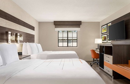 Lexington Hotel | La Quinta Inn Lexington/Horse Park