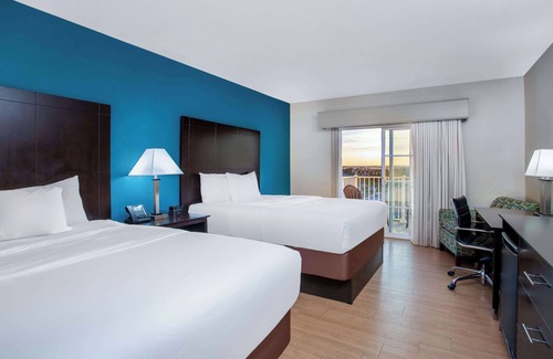 Midtown Ocean City Hotel | La Quinta Inn & Suites by Wyndham Ocean City