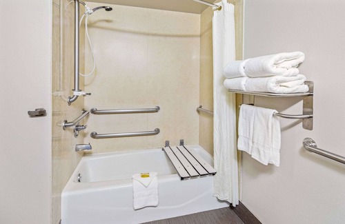 Temecula Hotel | La Quinta Inn & Suites by Wyndham Temecula
