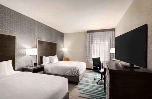 Clovis Hotel | La Quinta Inn & Suites by Wyndham Clovis CA