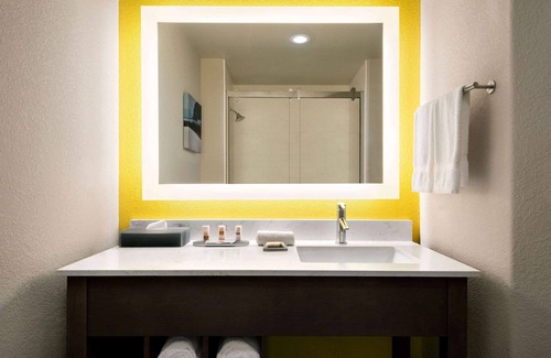 Clovis Hotel | La Quinta Inn & Suites by Wyndham Clovis CA