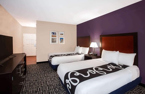 North by Northwest Hotel | La Quinta Inn & Suites by Wyndham Lubbock North