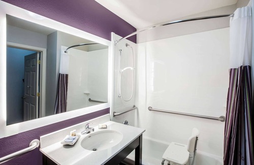 North by Northwest Hotel | La Quinta Inn & Suites by Wyndham Lubbock North