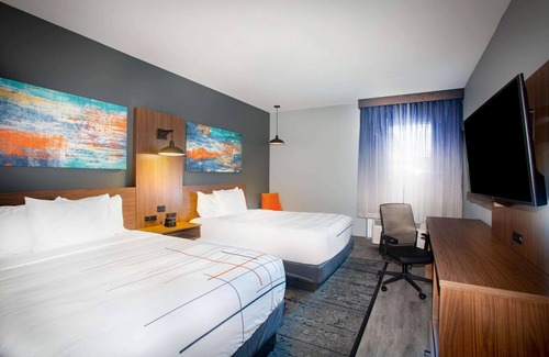 Oxford Hotel | La Quinta Inn & Suites by Wyndham Oxford