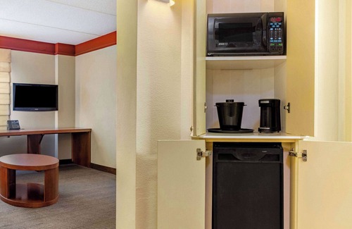 Durham Hotel | La Quinta Inn & Suites by Wyndham Raleigh/Durham Southpoint