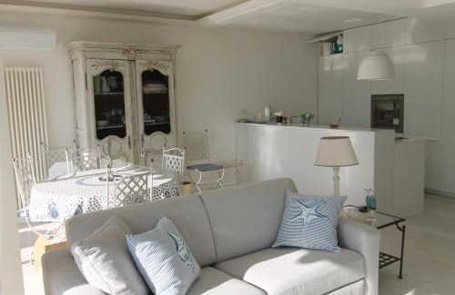 Villefranche-sur-Mer Apartment | La Reale