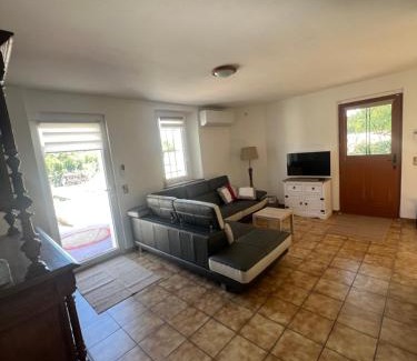 Argens-Minervois Villa | La remise, villa 7 personnes