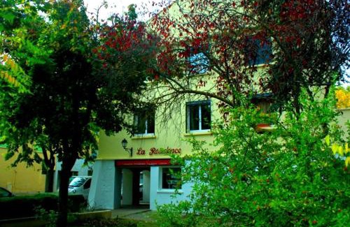 Greoux-les-Bains Apartment | La Residence - n° 05 - T2 classé *