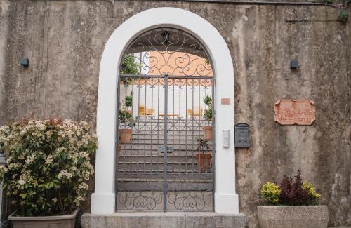 Camerota Bed & Breakfast | La Residenza del Barone