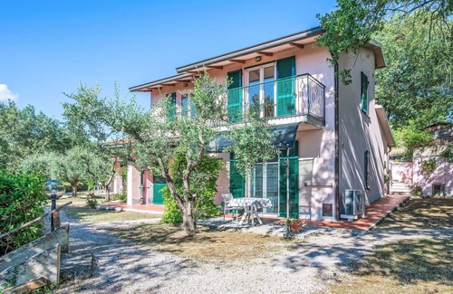 San Feliciano Apartment | La Rocca by Interhome