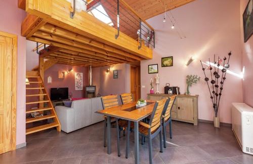 Marcouray House | La Roche Cozy Forest Escape